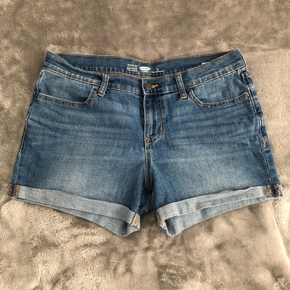 Old Navy Pants - Old navy Semi fitted jean shorts